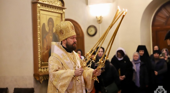 Митрополит Волоколамский Иларион совершил Божественную литургию в Горненском монастыре