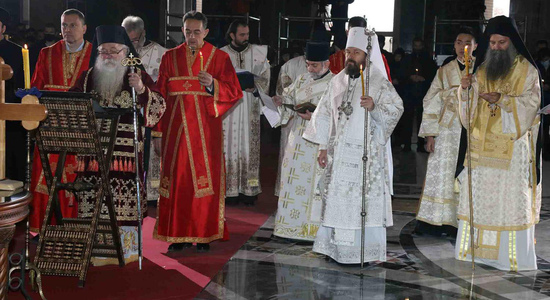 Митрополит Волоколамский Иларион принял участие в отпевании Святейшего Патриарха Сербского Иринея